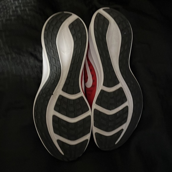 NEW Nike RED Running downshifter  6.5Y NEW BNWOB - Picture 5 of 10